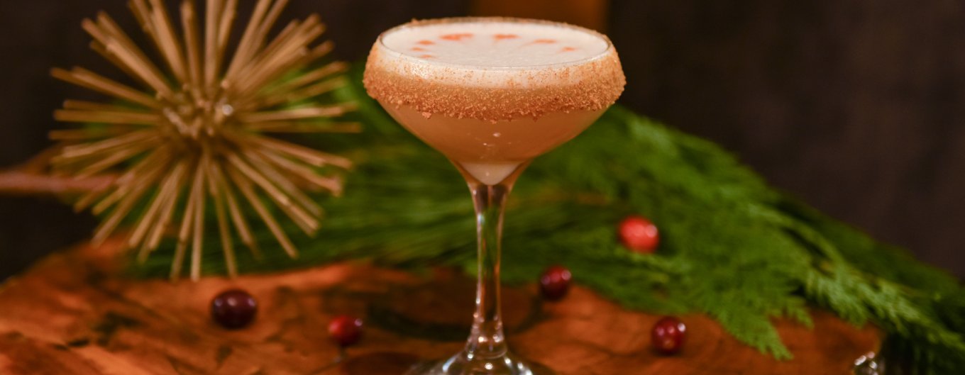 Jade Bar's Six Geese A-Laying cocktail with amaretto, demerara, mulled wine and lemon.