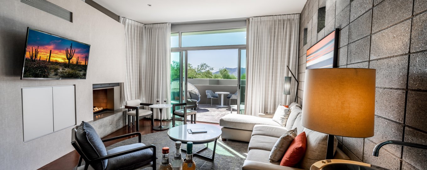 Spa Suite living room