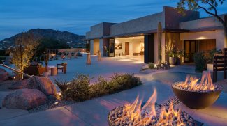 Paradise Views Patio