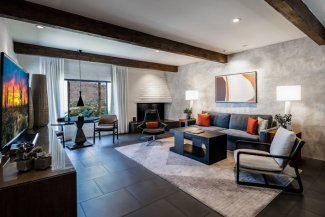 Mountain Suite living room
